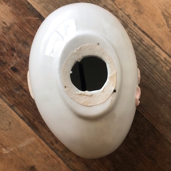 Ceramic BABY Bank Egg - Picture 14 of 14